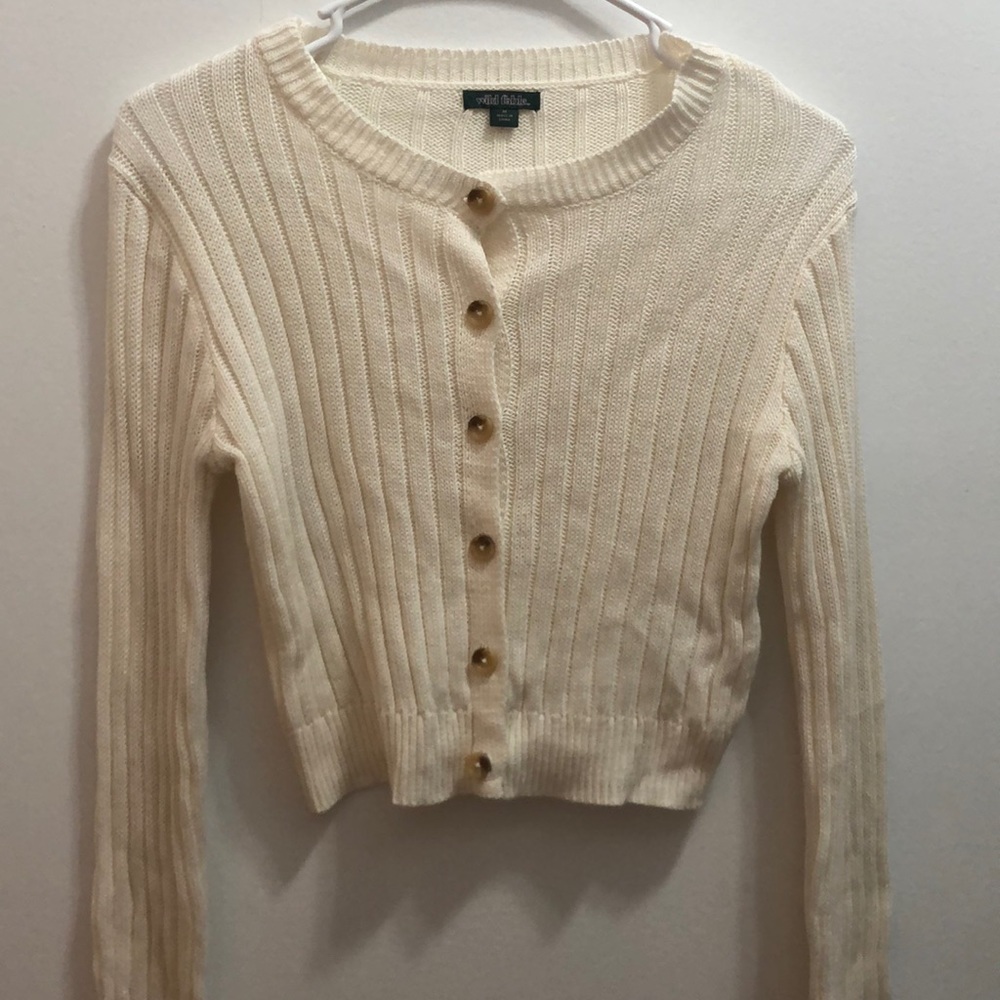 Cream cropped button down cardigan